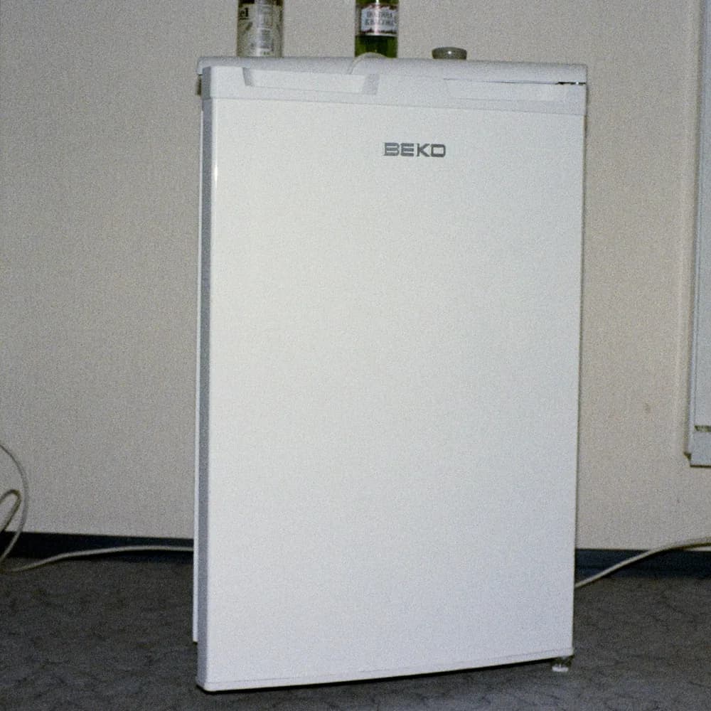 Frigobar Beko RS 93 L Blanco - vista principal