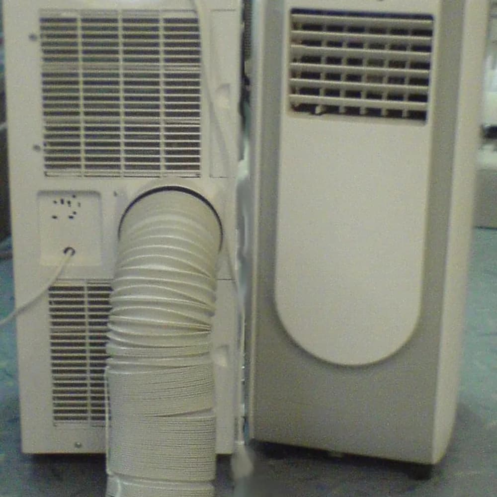Fotografía «Monoblock air conditioner» usada en la tienda
