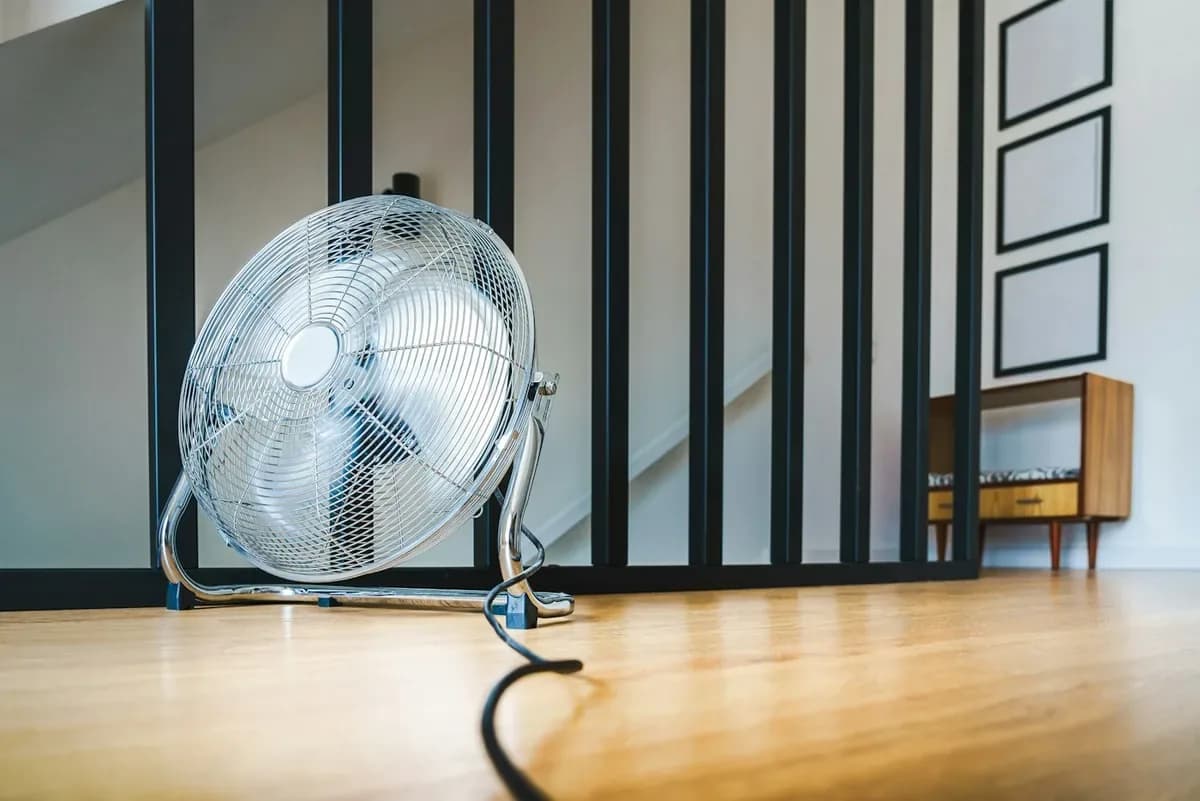 Turbo ventilador de pie Mondial Turbo Max 50 cm, vista principal